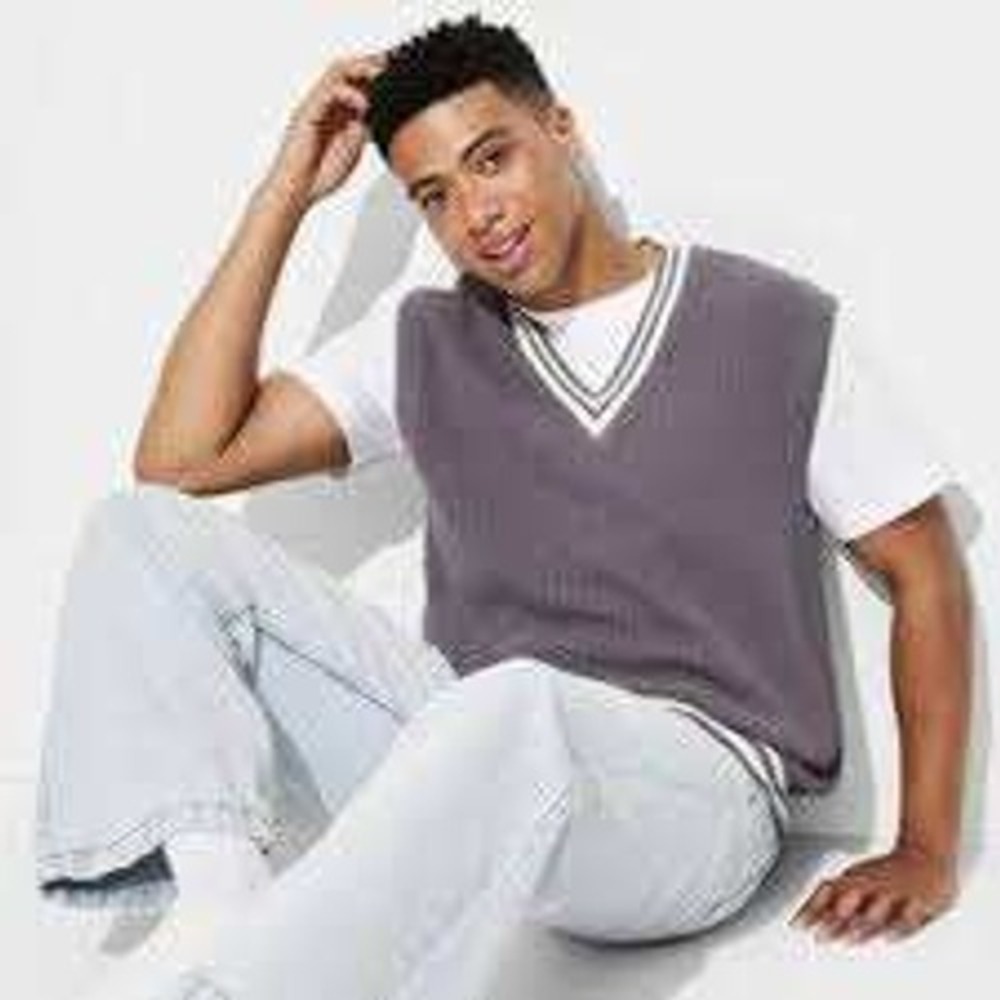 Original Use XXL Gray Knit Sweater Vest Sleeveless V-Neck Pullover Top